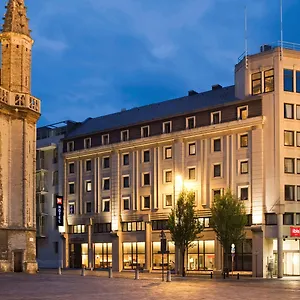 Ibis Centrum St. Baafs Kathedraal 3*, Gante Bélgica